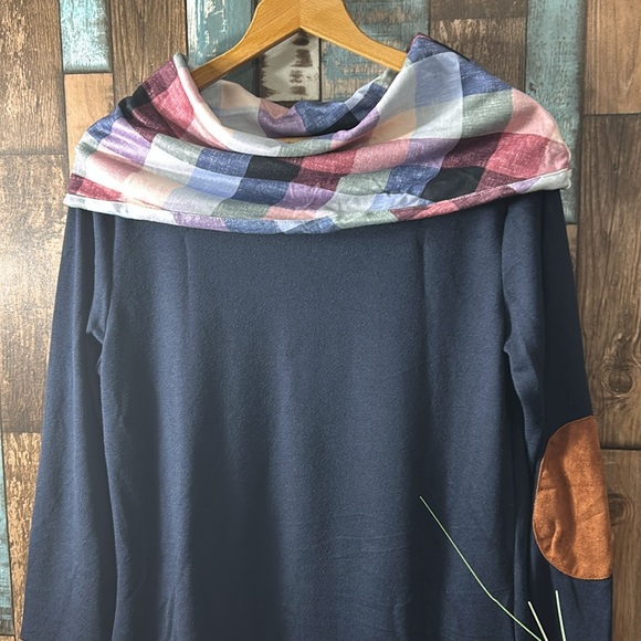 NWOT medium off shoulder we turtle neck patch elbow sweater - Picture 3 of 11